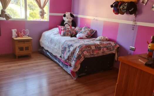 CORREDORA DE PROPIEDADES VENDE SITIO CON CASA, SALAMANCA